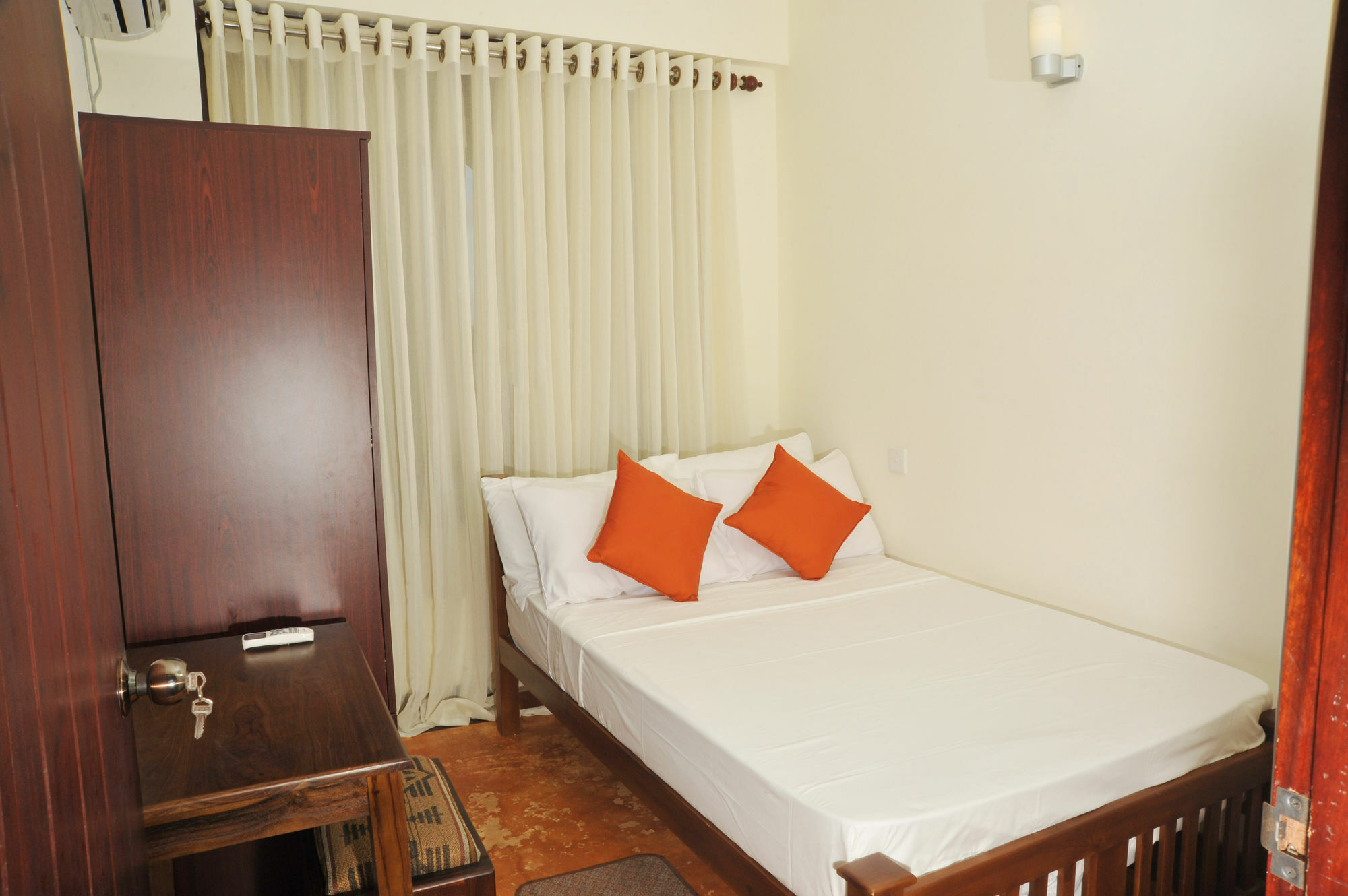 Hotel Prestige Court Residencies Dehiwala-Mount Lavinia Esterno foto